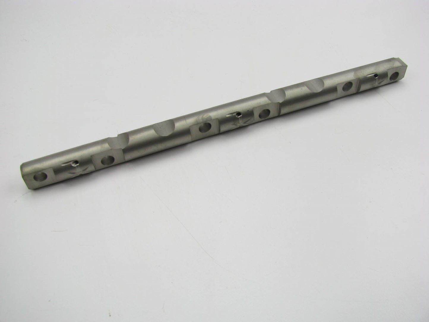 NEW OEM Ford F3XY-6563-B Exhaust Rocker Arm Shaft For 93-98 Villager, Quest 3.0L