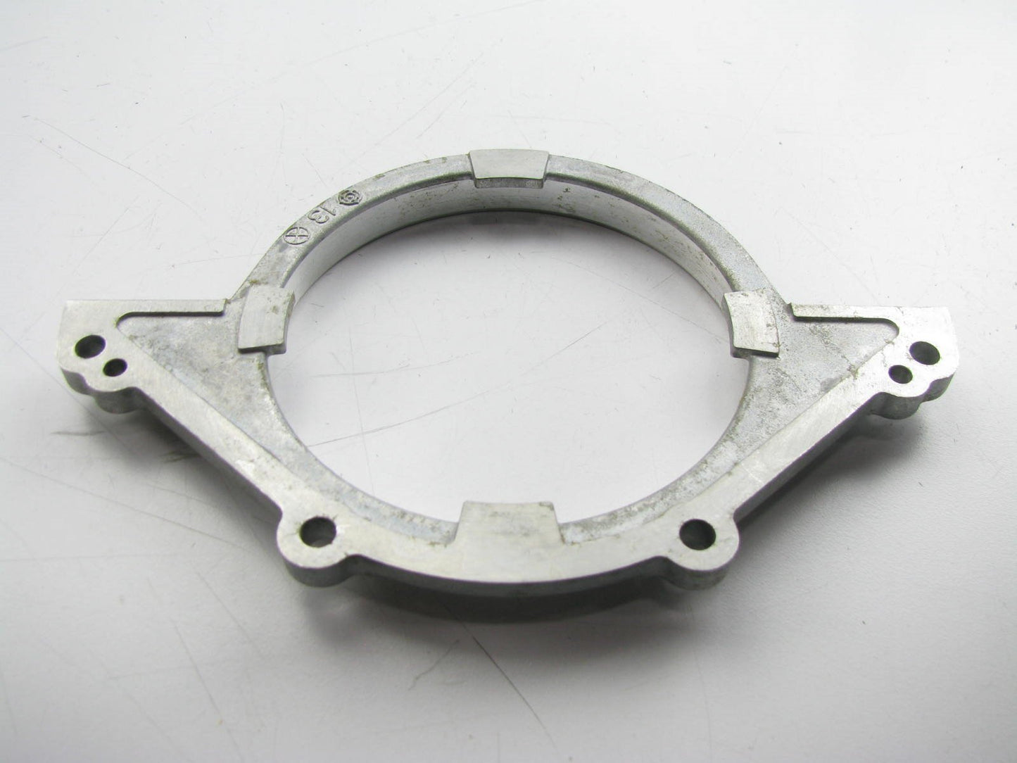 NEW GENUINE OEM Rear Main Seal Retainer Plate 93-02 Villager Quest 3.0L VG30 V6