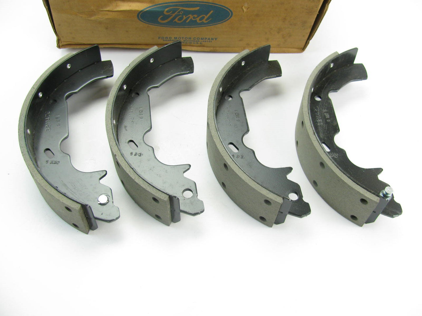 NEW GENUINE Rear Brake Shoes OEM For 1993-2002 Villager, Quest