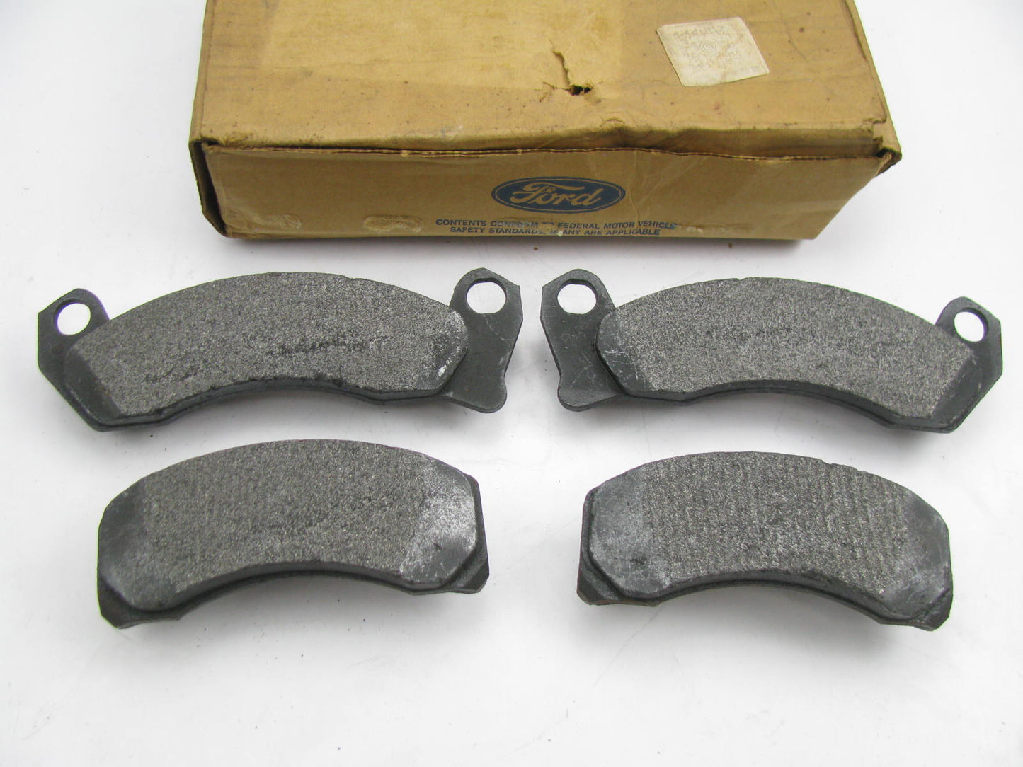 NEW - OEM Ford F3ZZ-2001-B Front Disc Brake Pads 87-92 Mustang 87-88 Thunderbird