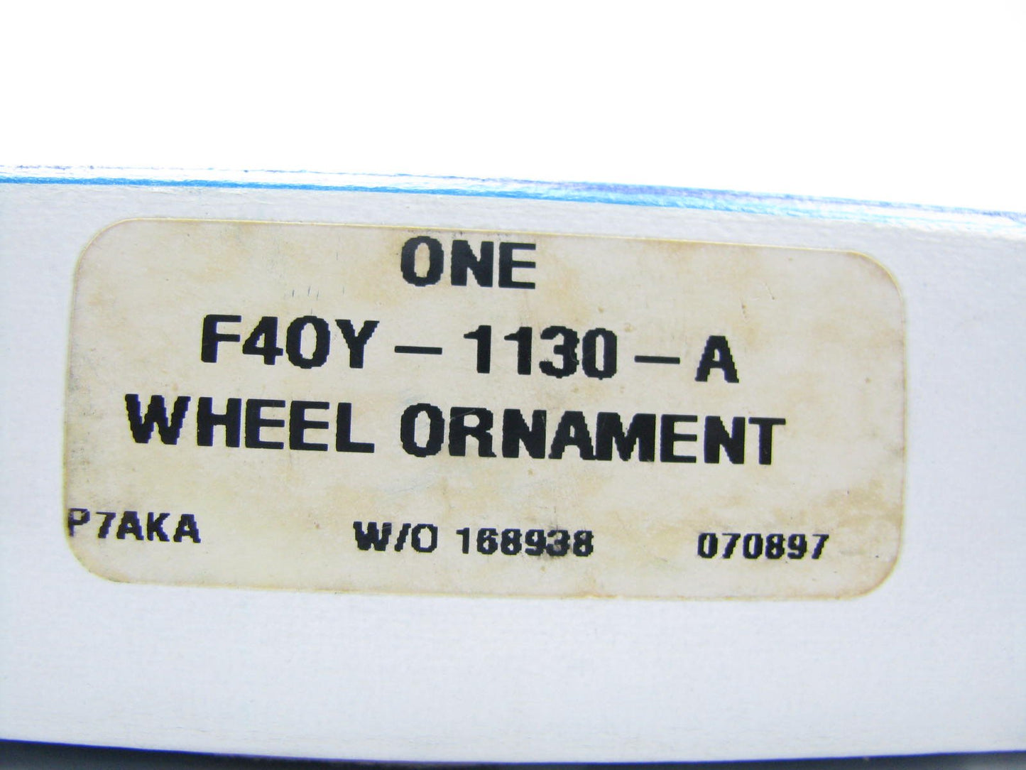 NEW GENUINE OEM Ford F40Y-1130-A Wheel Center Cap 1993-95 Lincoln Continential