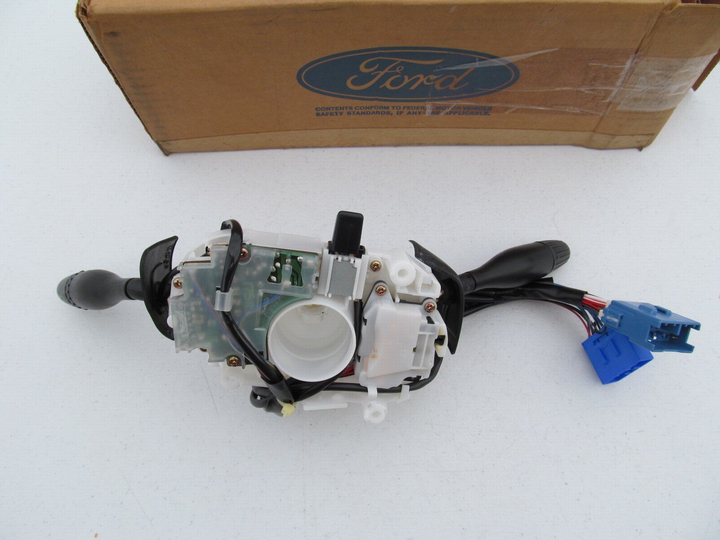 NEW - OEM Ford F42Z-13K359-B Turn Signal & Wiper Combination Switch 95-97 Probe