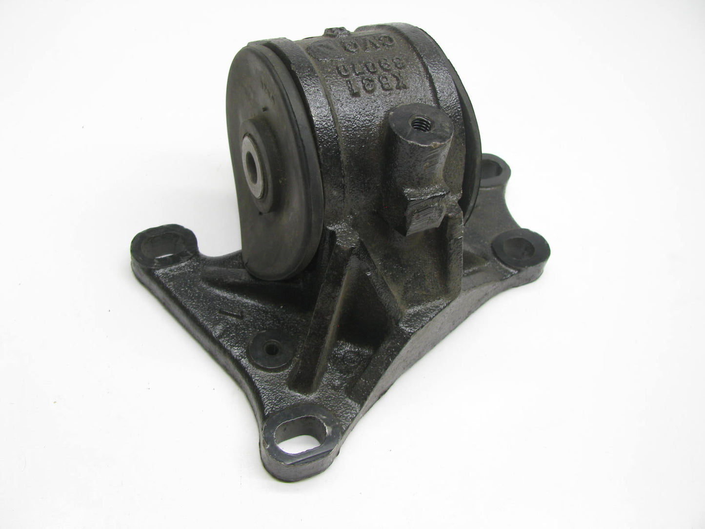 NEW - OEM Ford F42Z-6038-B Automatic Transmission Mount