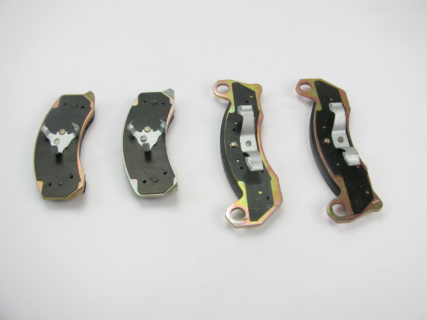 NEW GENUINE OEM Ford F4AZ-2001-A FRONT Brake Pads