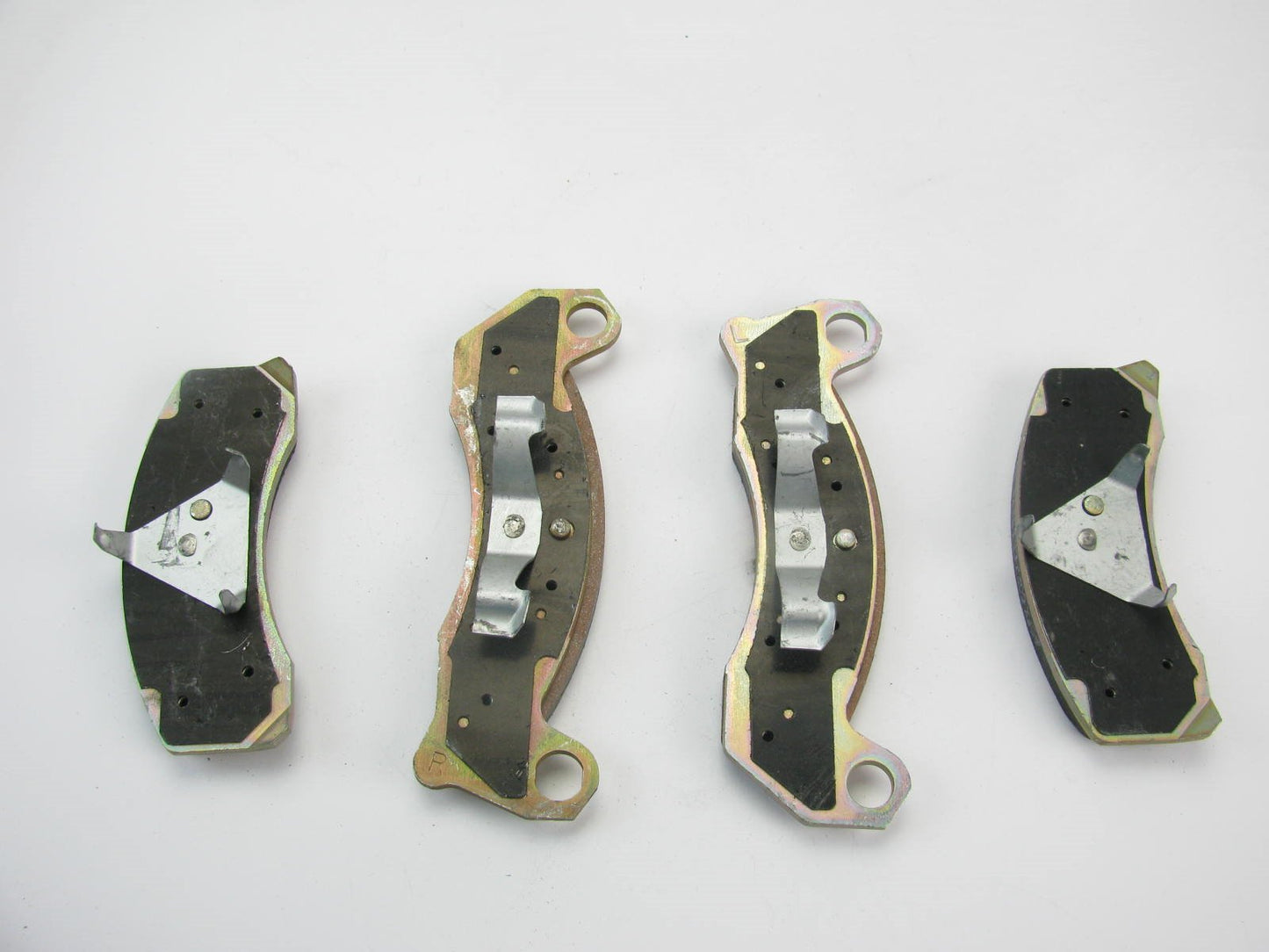 NEW GENUINE OEM Ford F4AZ-2001-C FRONT Brake Pads