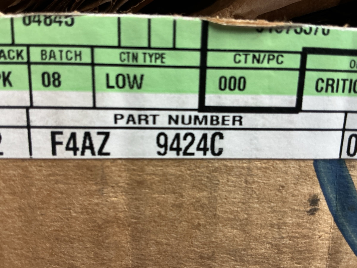 NEW - OEM Ford F4AZ-9424-C Engine Intake Manifold For 1994-1995 4.6L-V8 SOHC