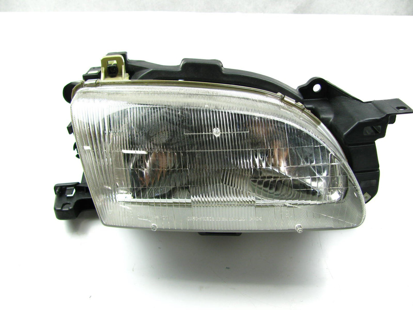 NEW GENUINE OEM Ford F4BZ-13008-A Headlight Headlamp Front Right Passenger Side