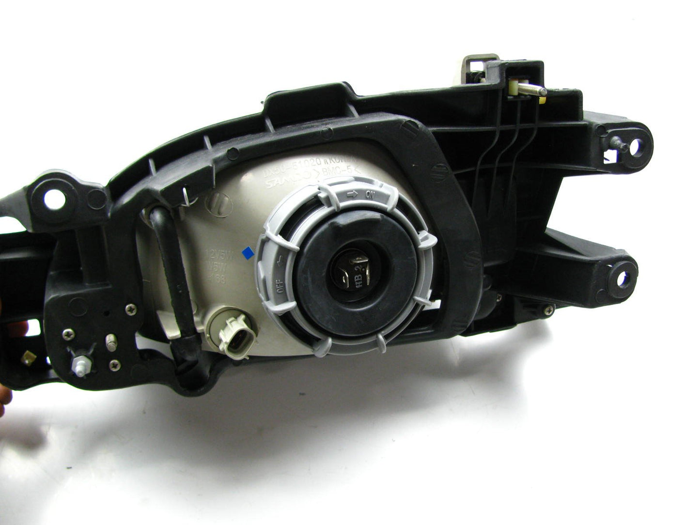 NEW GENUINE OEM Ford F4BZ-13008-A Headlight Headlamp Front Right Passenger Side