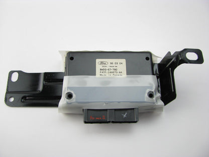 NEW GENUINE OEM Ford F4CF-14A679-AA Body Control Module BCM   F4CF-14A679-AA