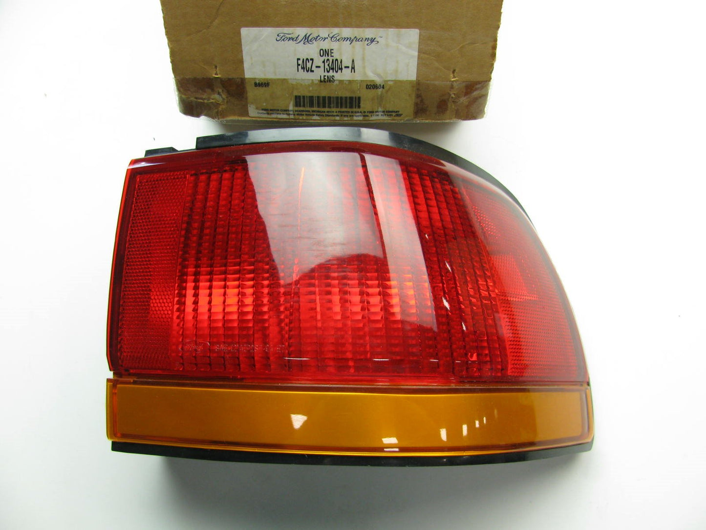 SEDAN ONLY 1994-1996 Ford Escort Right Passengers Tail Light Lamp F4CZ-13404-A