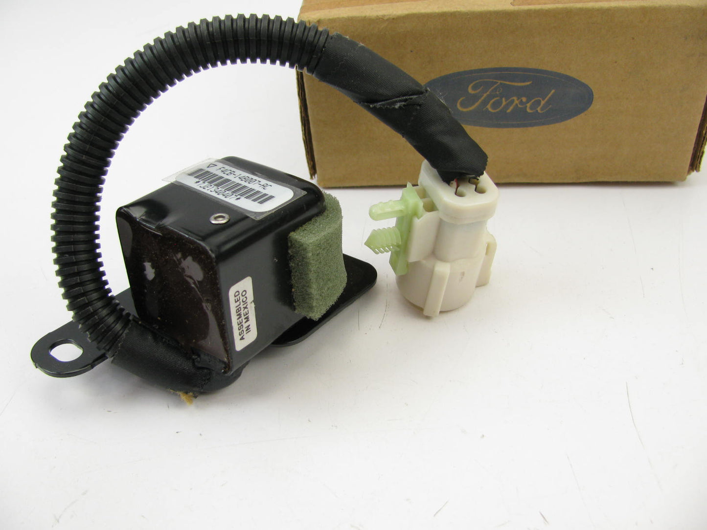 NEW - OEM Ford F4CZ-14B007-A Rear SRS Impact Sensor 1994-1995 Escort, Tracer