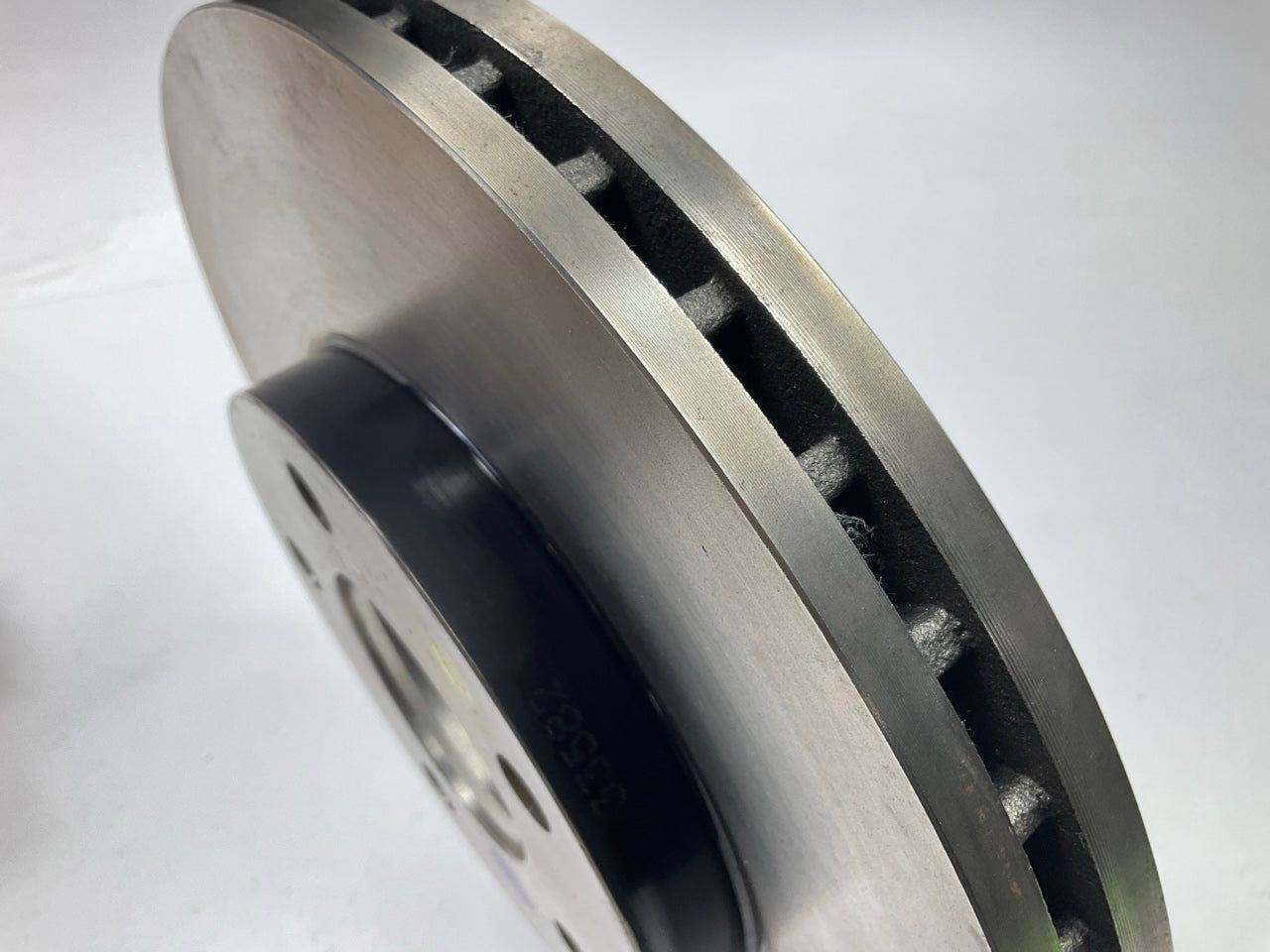 NEW - OEM Ford F4DZ-1125-A Front Disc Brake Rotor 94-95 Thunderbird 96-99 Taurus