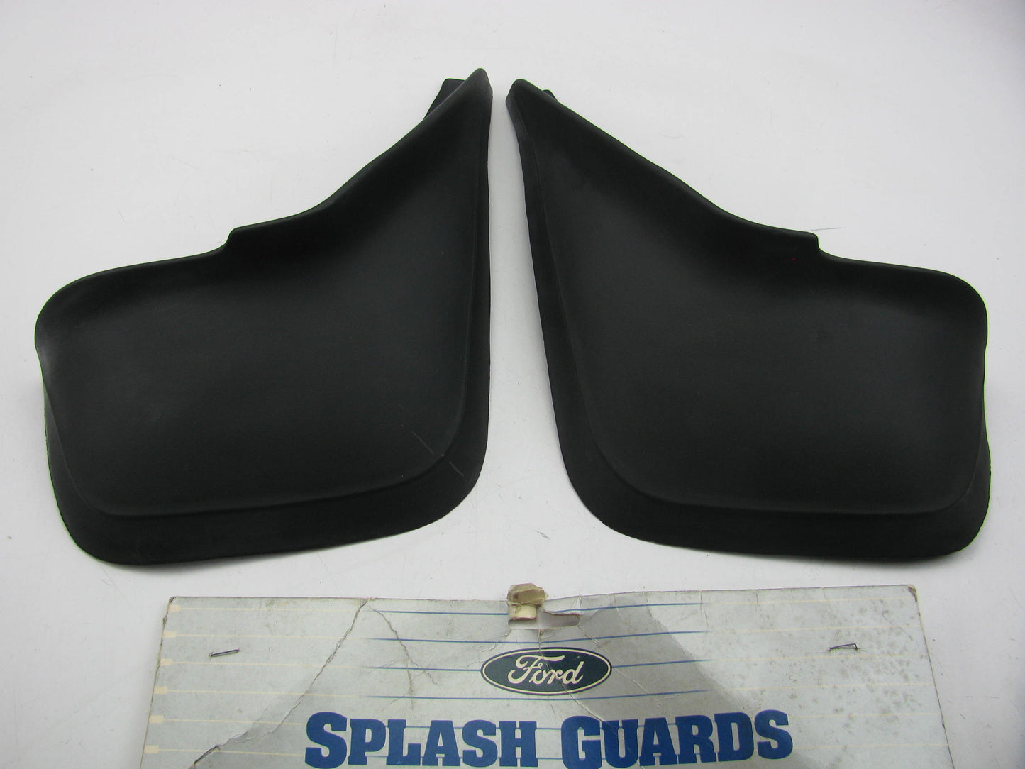 NEW - OEM Ford F4DZ-16A550-B Rear Splash Guards Mud Flaps 1992-1995 Taurus