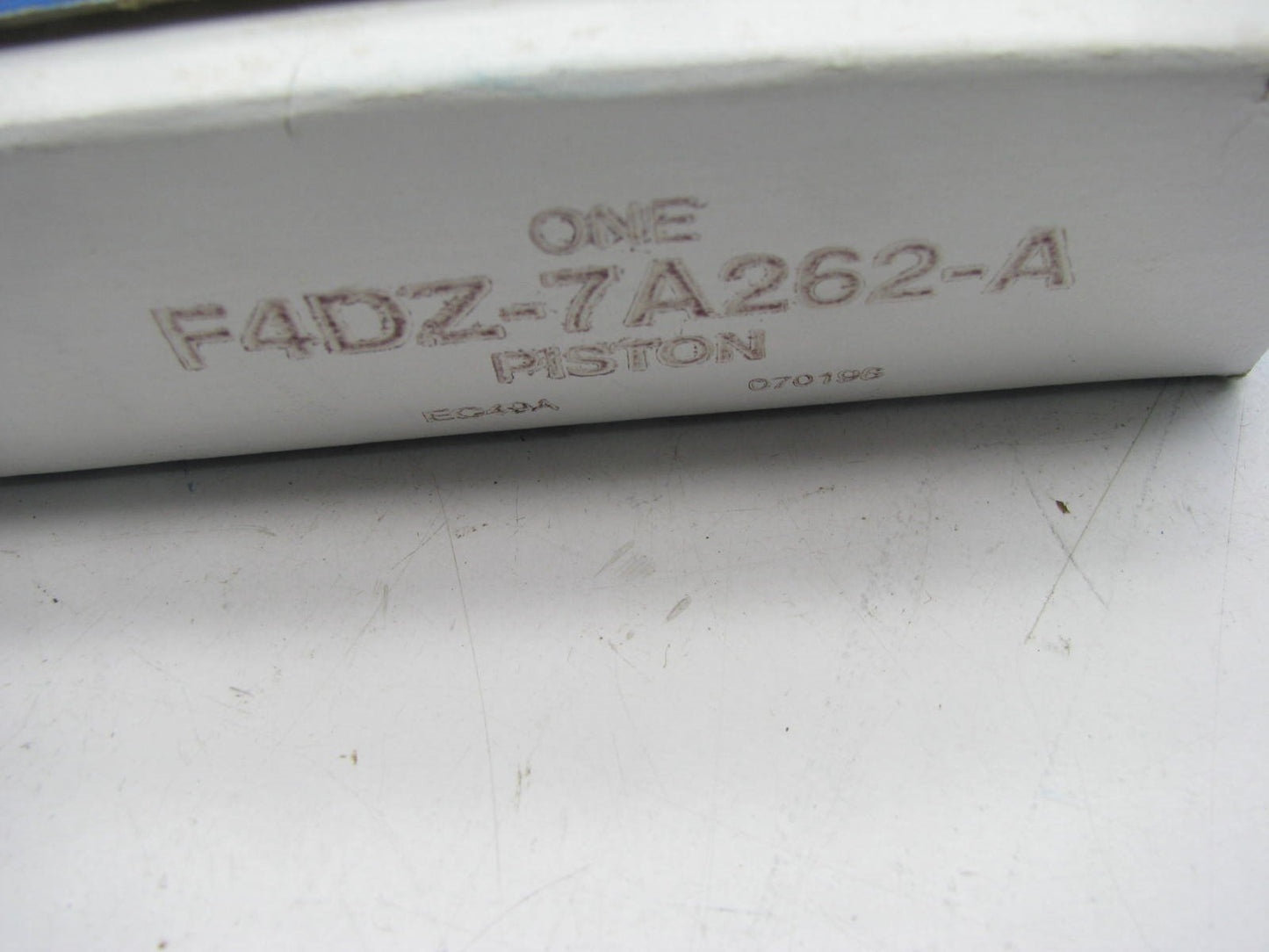 NEW GENUINE OEM Ford F4DZ-7A262-A AXOD Automatic Transmission Clutch Piston