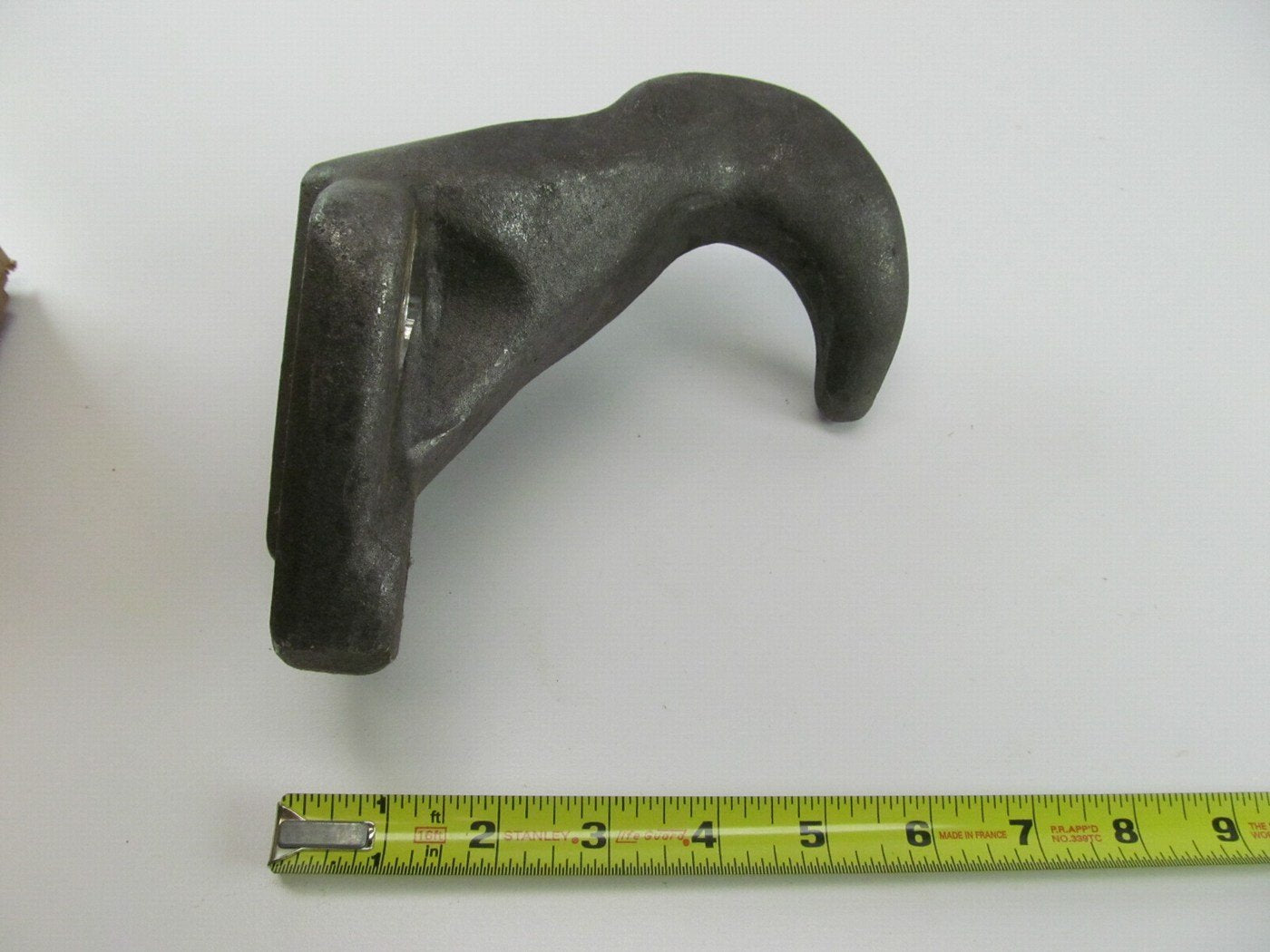 NEW - OEM Ford F4HZ-17A954-A Front Right Tow Hook 1994-1997 LLS9000 LTLS9000 MT