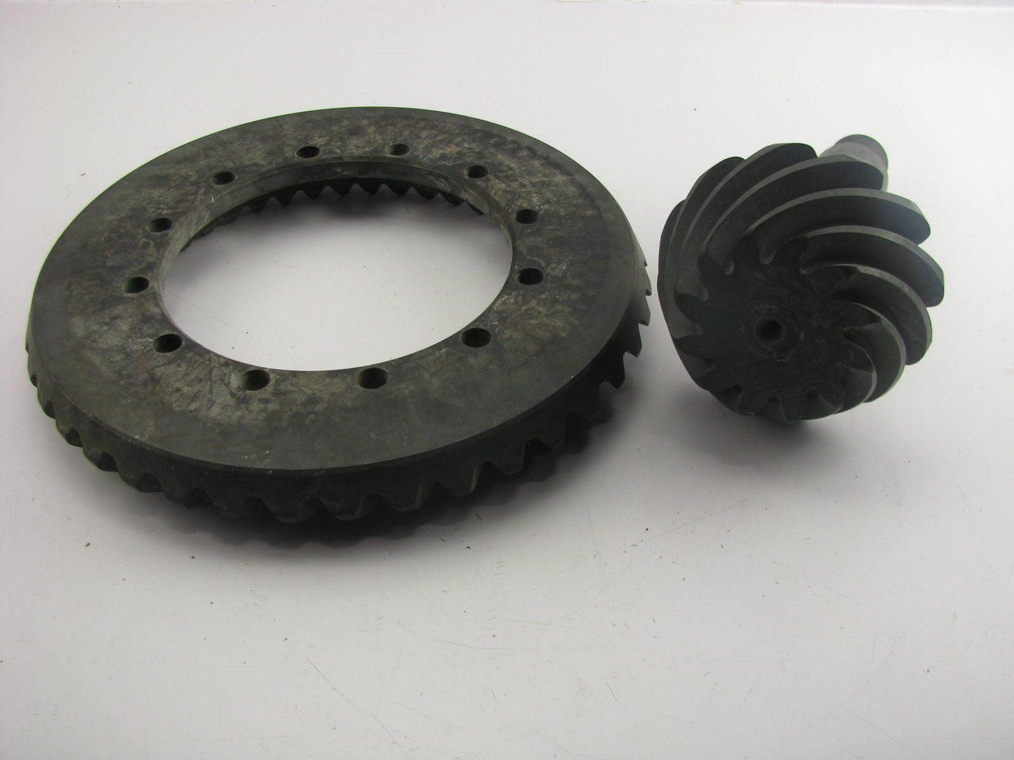 NEW OEM Ford F4HZ-4309-C Rear Differential Ring Pinion Gear 90-97 Rockwell 3.42