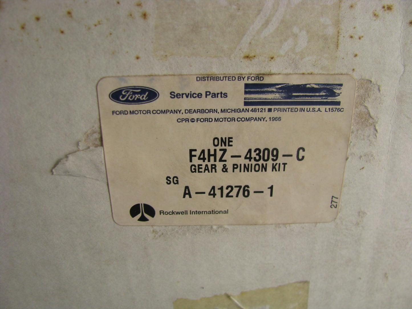 NEW OEM Ford F4HZ-4309-C Rear Differential Ring Pinion Gear 90-97 Rockwell 3.42