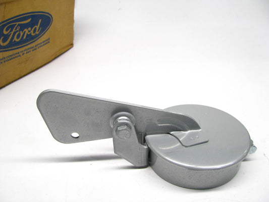 NEW - OEM Ford F4HZ-5C208-A Exhaust Stack Rain Cap