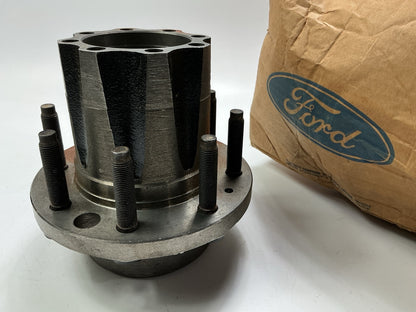 SURFACE RUST - OEM F4TZ-1109-A 8-LUG Rear Axle Wheel Hub 92-97 FORD F-250 F-350
