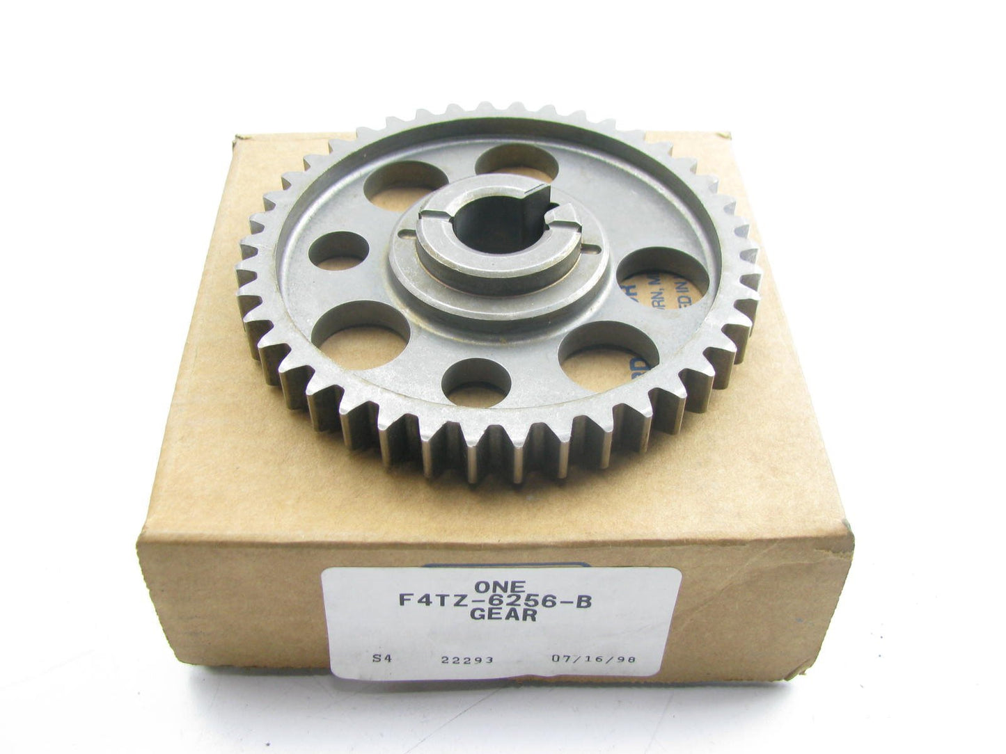 NEW GENUINE OEM Ford F4TZ-6256-B Engine Timing Sprocket