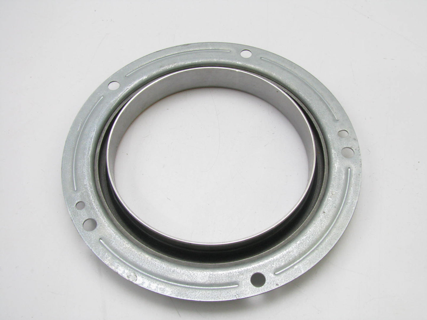NEW OEM 1994-2003 Ford F-250 F-350 7.3L Power Stroke Crankshaft Seal F4TZ-6701-A