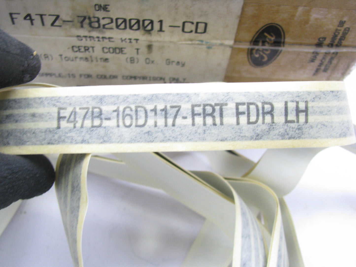 NOS Genuine OEM Ford F4TZ-7820001-CD Left Front Stripe Kit 93-94 Explorer Ranger