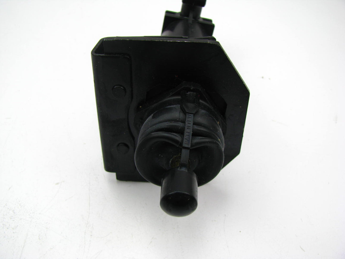 NEW GENUINE OEM Ford F4TZ-7A564-A Clutch Slave Cylinder
