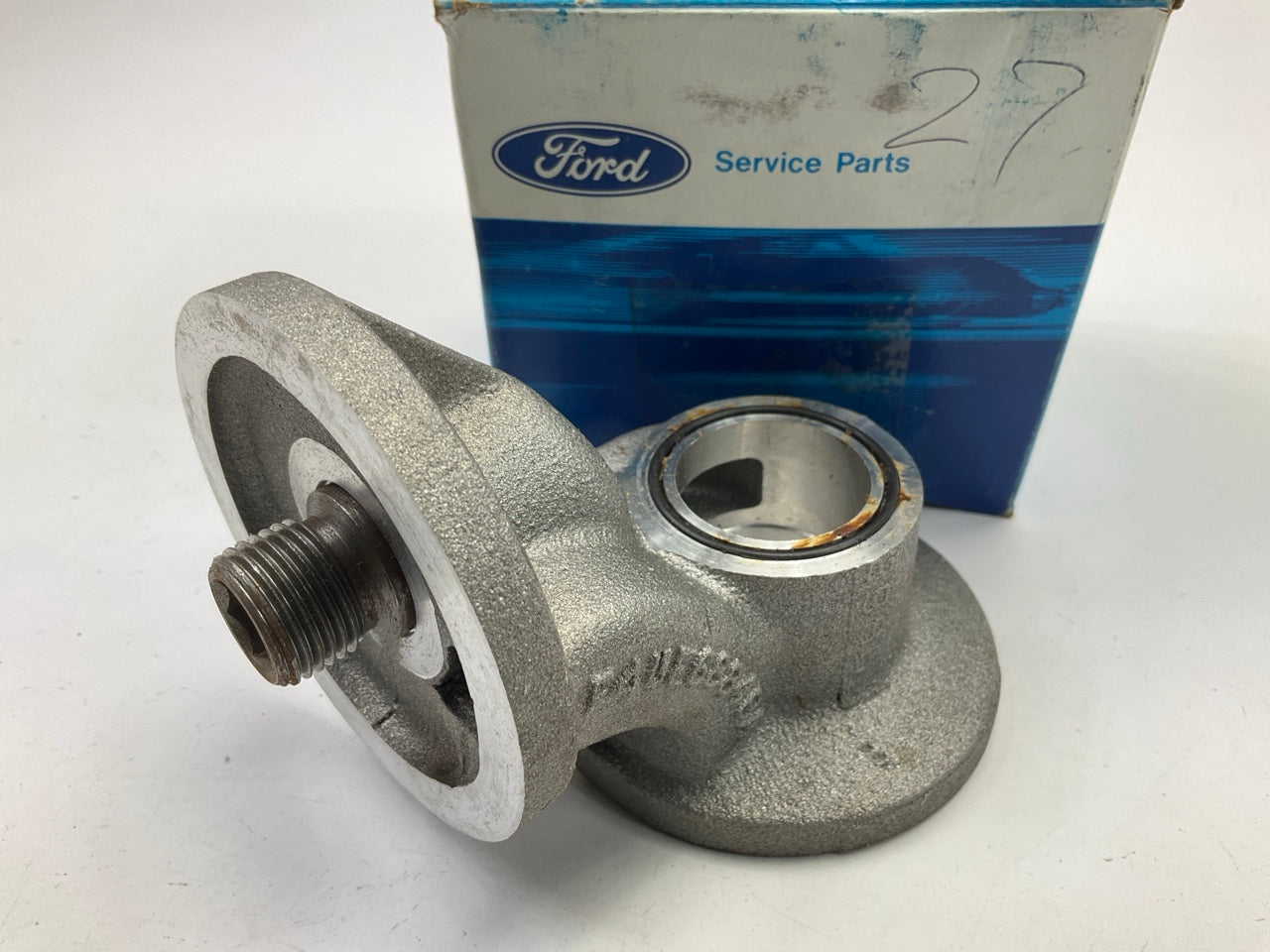 NEW - OEM Ford F4UZ-6881-A Engine Oil Filter Adapter Housing 90 Deg SBF 302 351W