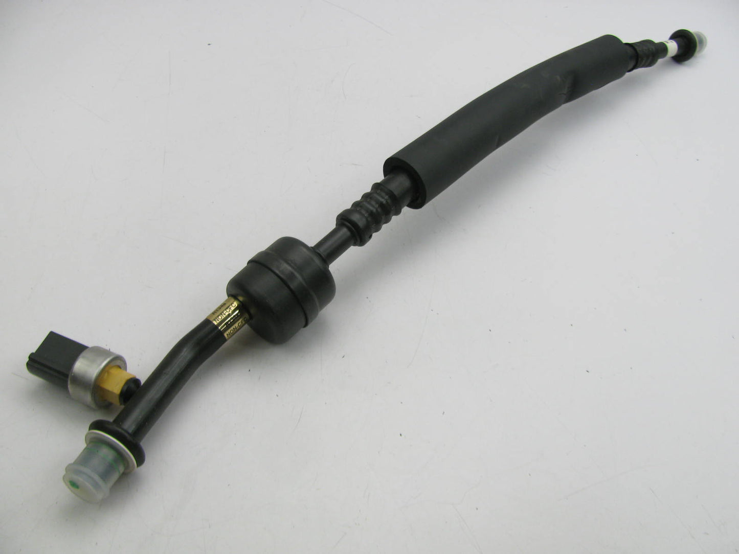 NEW - OEM Ford F4VH-19N617-BA A/C Suction Line Hose Assembly