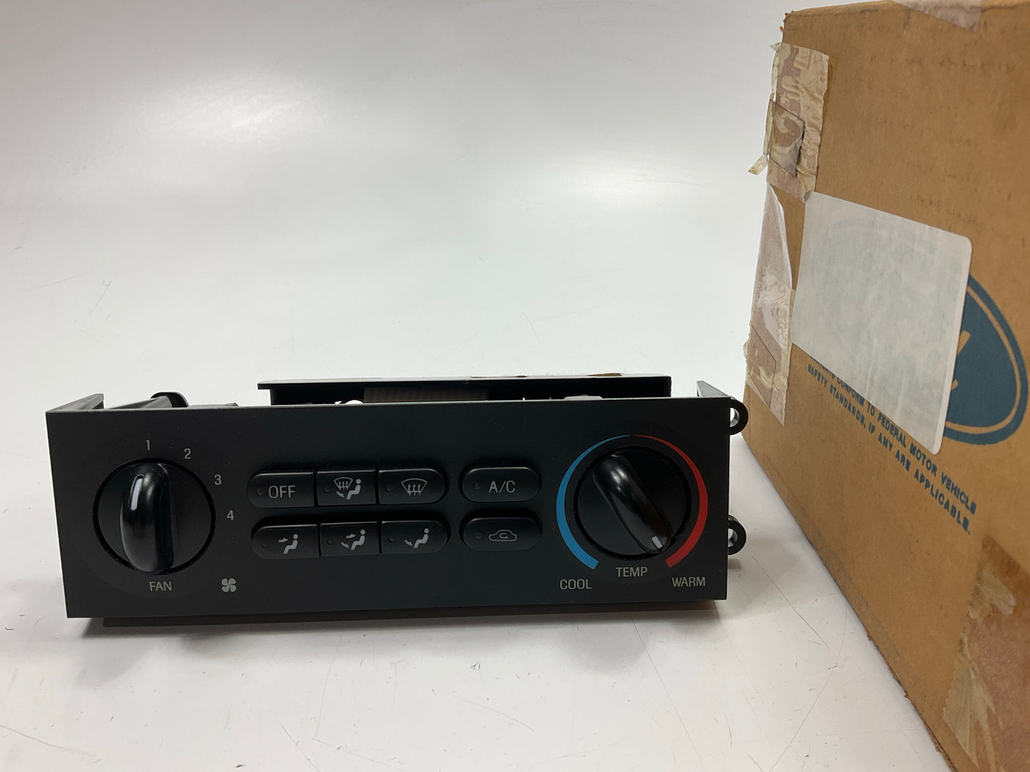 NEW OEM Ford F4XY-19980-A HVAC A/C Climate Control Panel Switch 94-95 Villager