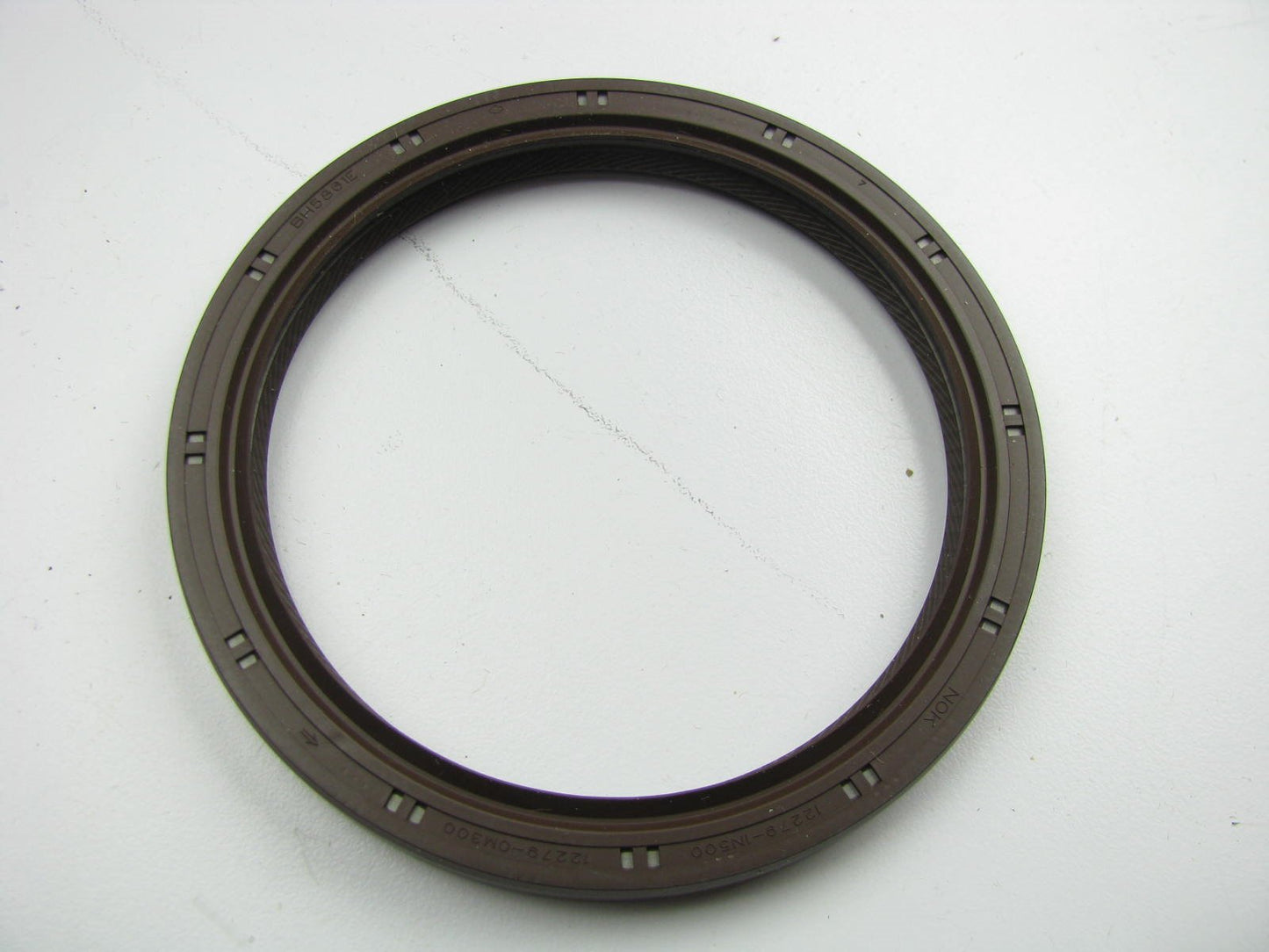 NEW GENUINE OEM Ford F4XY-6701-A Rear Main Seal - For 1993-1995 Villager, Quest