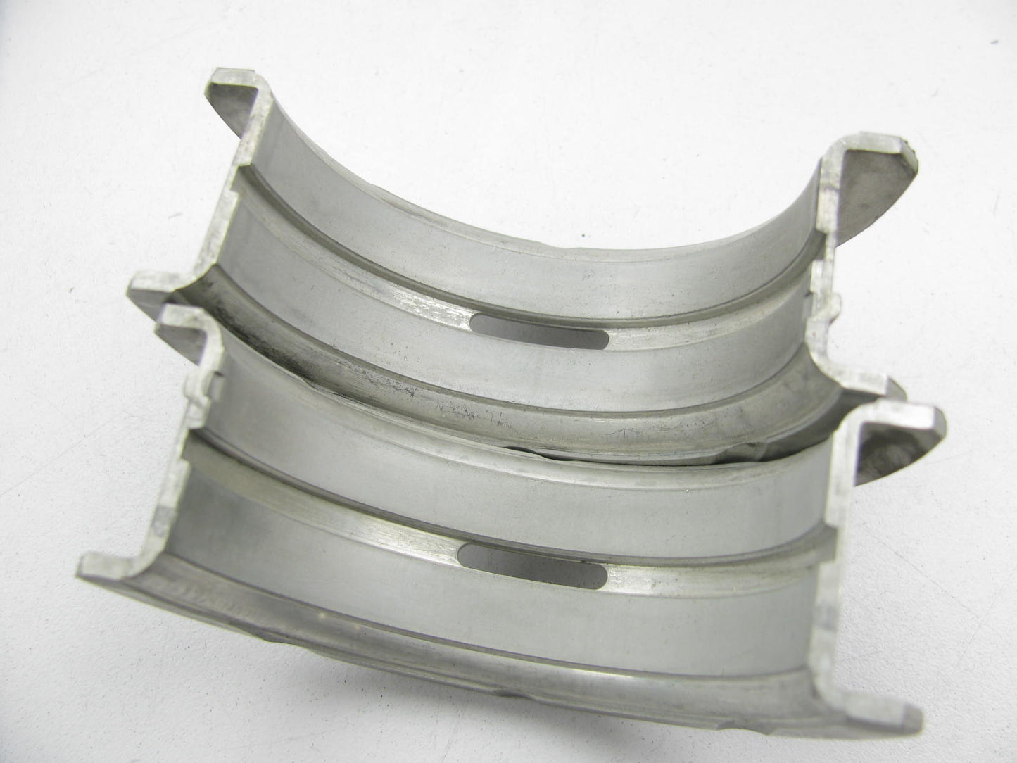 NEW GENUINE OEM F4ZZ-6337-A Engine Main Bearings STD 84-91 Ford 302 5.0L V8