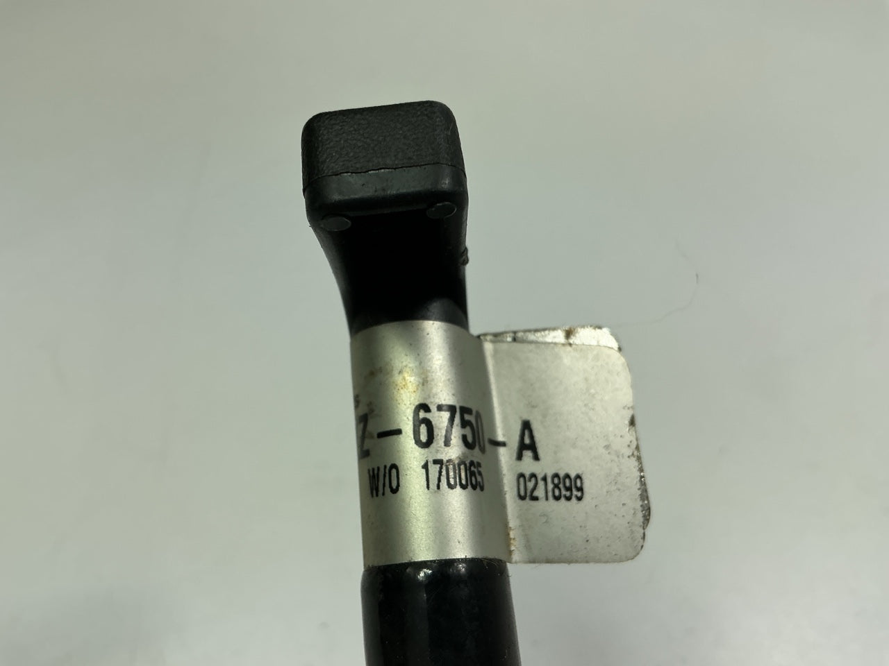NEW - OEM Ford F4ZZ-6750-A  Engine Oil Level Indicator 1994-1995 Mustang GT 5.0L