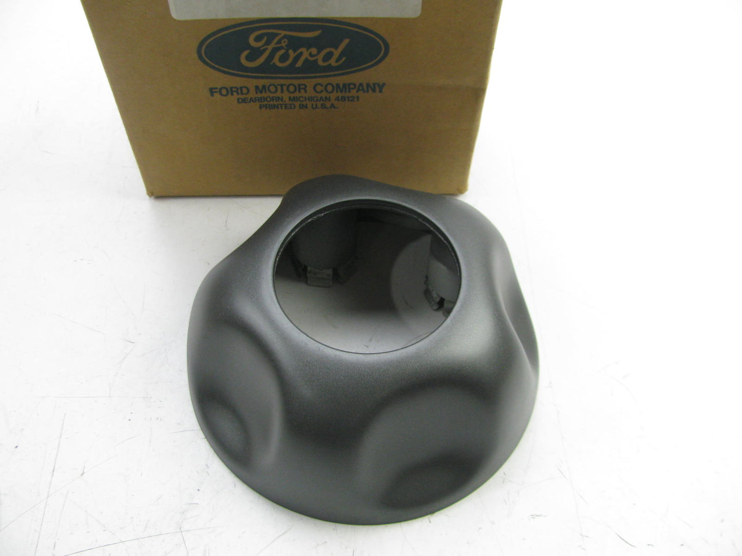 NEW GENUINE OEM Ford F57Z-1130-NB Wheel Center Cap - RANGER / B4000 Truck