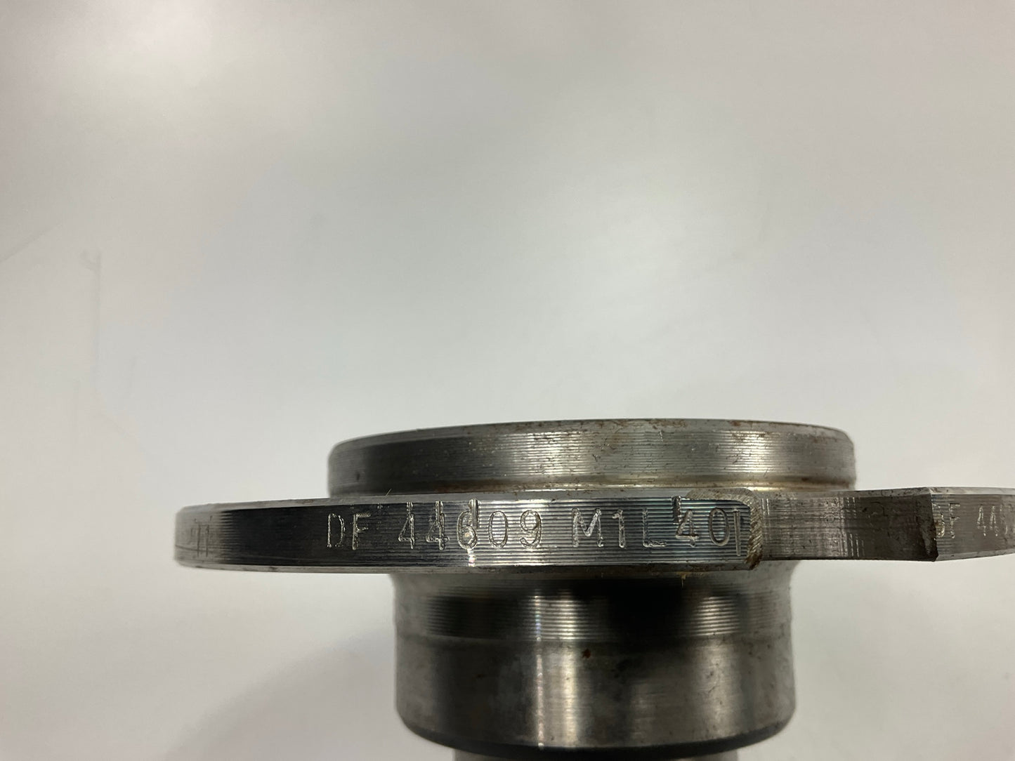NEW - OEM Ford F57Z-3105-C Front Spindle For 1995-1997 Ranger 4WD