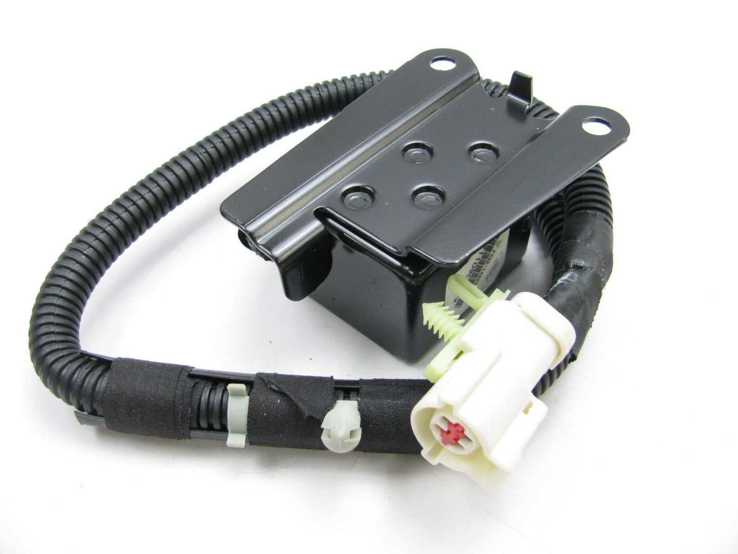 NEW - OEM Ford F58B-14B006-BA Front Center SRS Crash Sensor 1995-98 Windstar