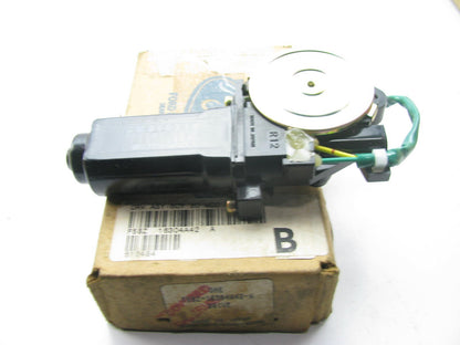 NEW - OEM GENUINE Right Passengers Side Quarter Window Motor 1995 Ford Windstar