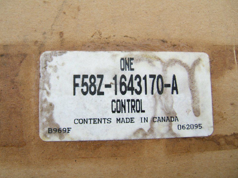 NOS OEM Rear Liftgate Locking Mechanism Control Assembly 1995-1996 Ford Windstar