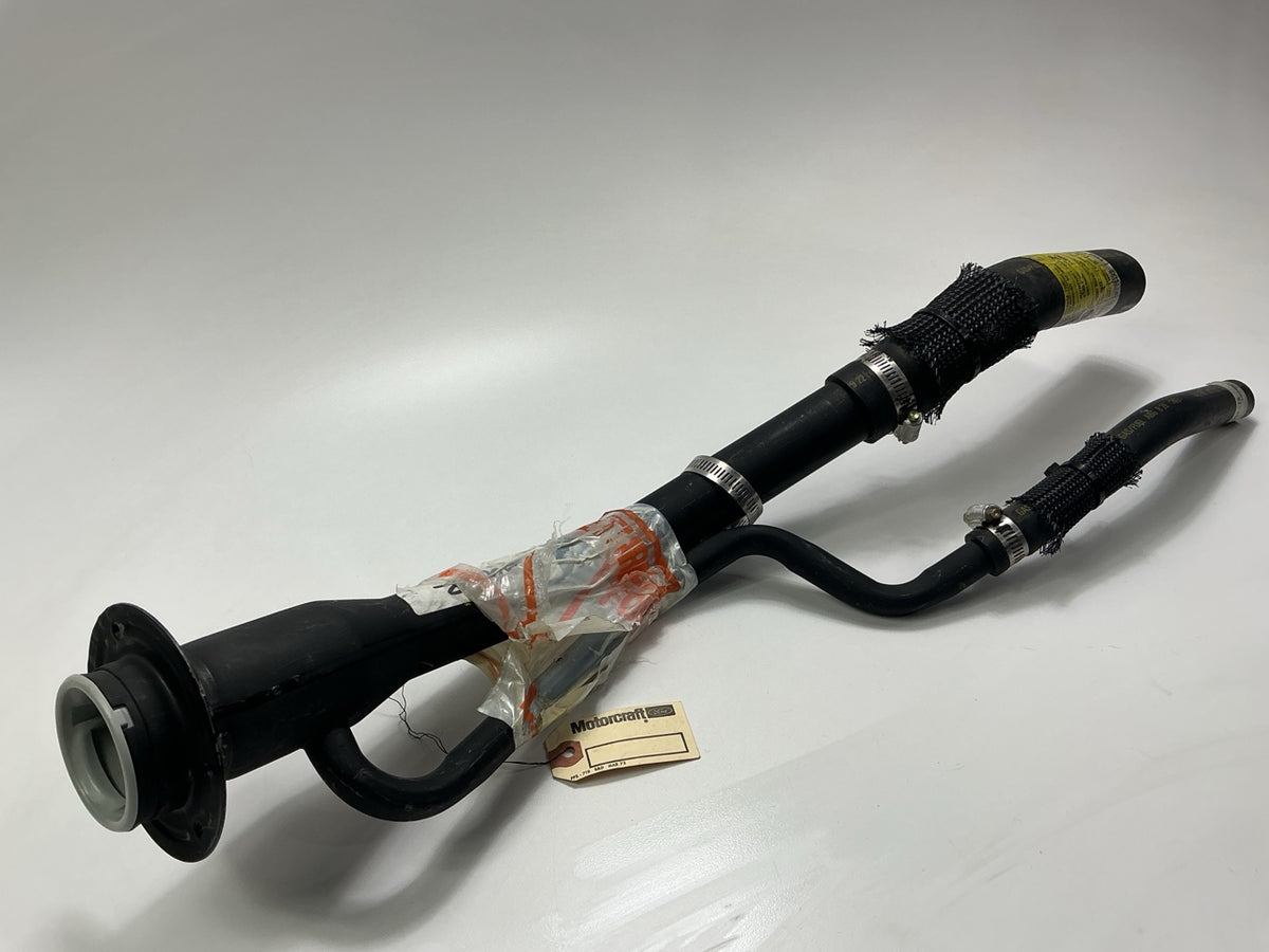 NEW - OEM Ford F58Z-9034-TA Fuel Tank Filler Neck Hose 1995-1998 Windstar