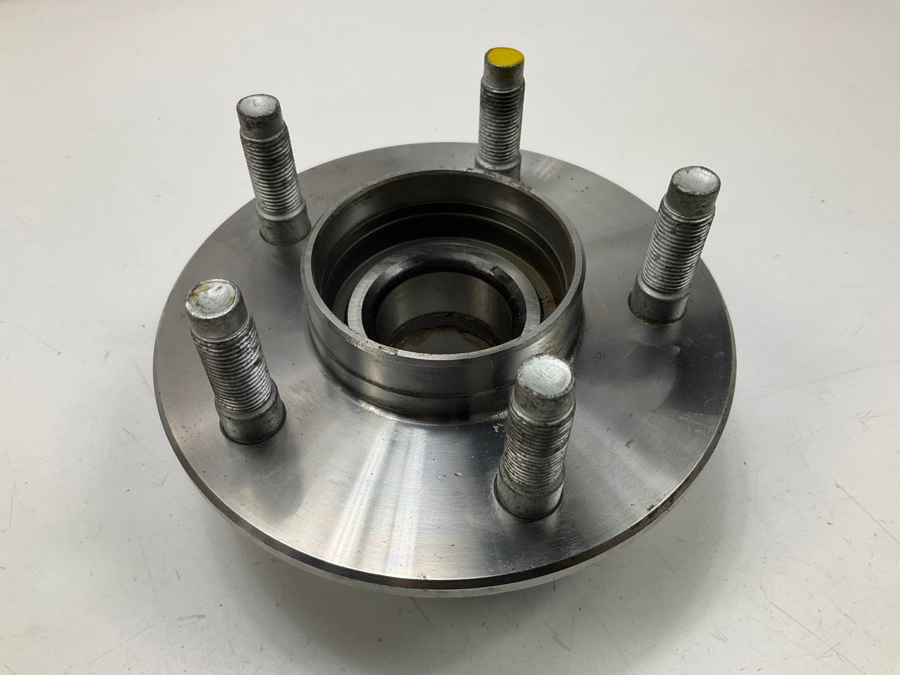 (2) NEW - OEM Ford F5AZ-1104-A Wheel Bearing And Hub Assembly, Front