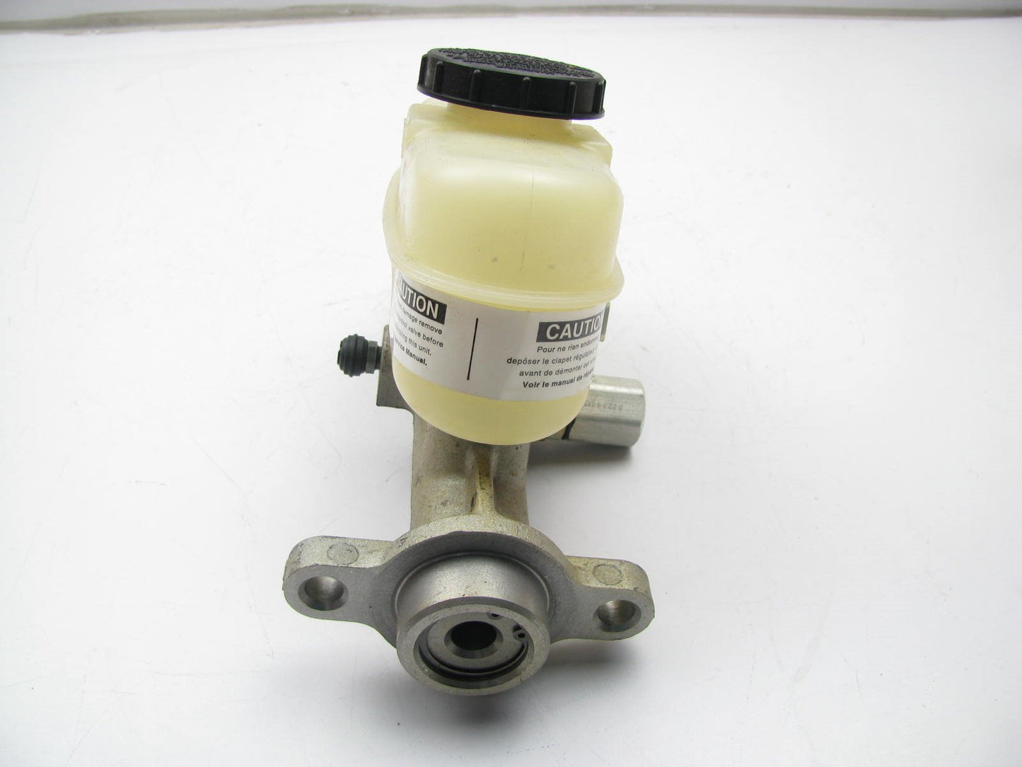New OEM Brake Master Cylinder 1995-1997 Crown Victoria POLICE PACKAGE W/O TRAC.C