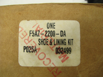 NEW GENUINE OEM Ford Rear Brake Pads 1992-95 Ford Crown Victoria POLICE PACKAGE