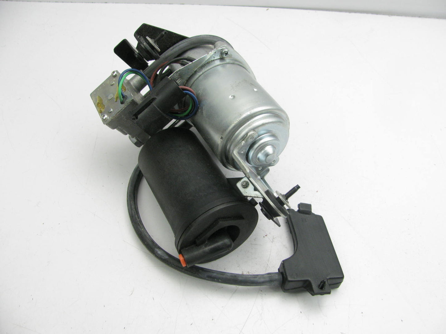 NEW - OEM Ford F5AZ-5319-B Suspension Air Compressor Pump Assembly