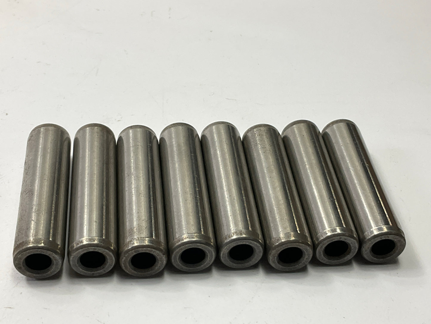 (8) NEW - OEM Ford F5AZ-6510-A Engine Valve Guide