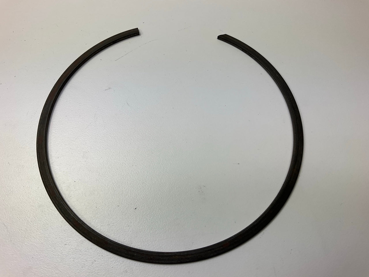 NEW Ford F5DZ-7D483-C Automatic Transmission Rear Support Retaining Ring, AX4N