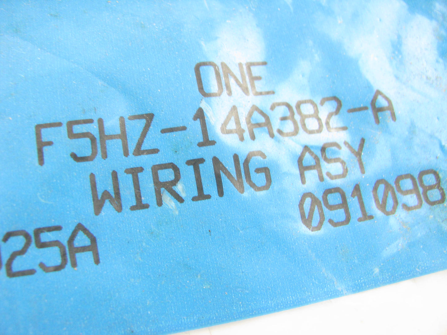 NEW - OEM Ford F5HZ-14A382-A Warning Indicator Extension Wiring 95-97 F700 F800