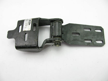 NEW - OEM Ford F5HZ-16797-B Left Hood Hinge 1995-1997 F7000 F8000 Super Cooling