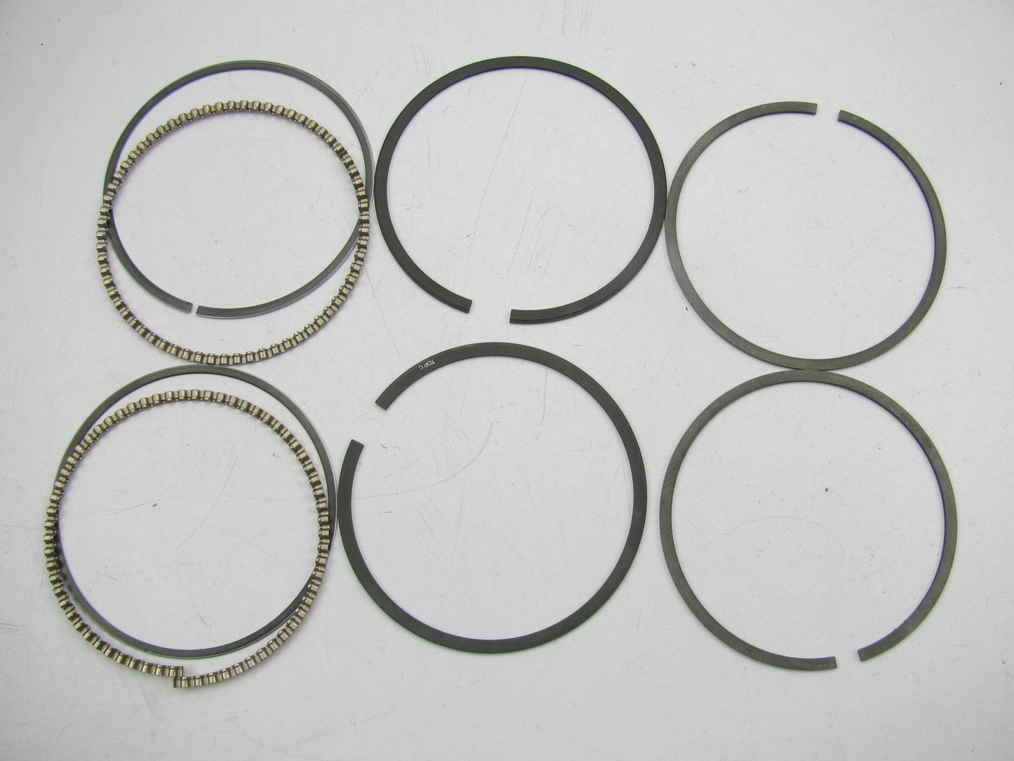 NEW - OEM Ford F5LY-6148-A Partial Piston Ring Set - Standard 1995-1997 4.6L