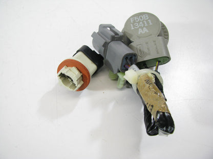 NEW - OEM Ford F5OY-15A434-C Side Marker Light Wiring Assembly 95-96 Continental