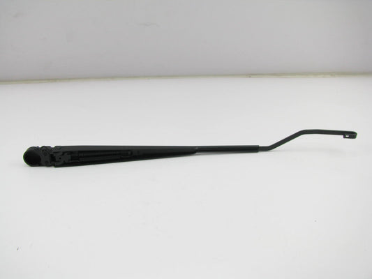 Ford F5OY-17526-A Front Right Winshield Wiper Arm 1994-1996 Lincoln Continental